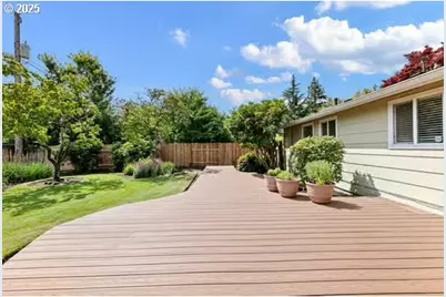 2065 Providence St, Eugene, OR 97401 - Photo 26