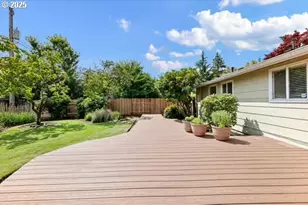 2065 Providence St, Eugene, OR 97401 - Photo 26