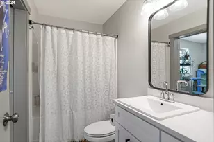 451 SW Rose Ave, Dallas, OR 97338 - Photo 20