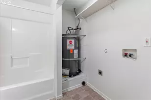 5036 NE 57th Ave, Portland, OR 97218 - Photo 16
