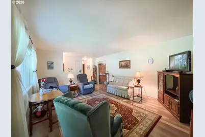 590 Robinhood Ave, Lakeside, OR 97449 - Photo 6