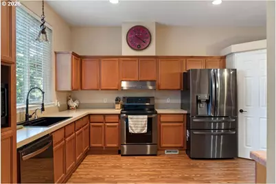 17188 S Holly Ln, Oregon City, OR 97045 - Photo 14