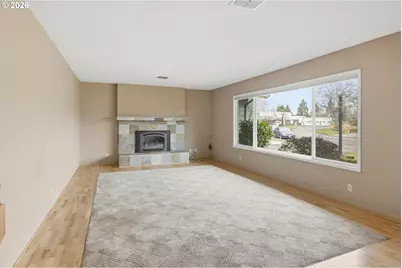 1890 Taylor St, Eugene, OR 97405 - Photo 4