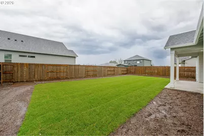 2329 E Wolfpack St, La Center, WA 98629 - Photo 40