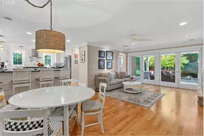 18665 Trillium Dr, West Linn, OR 97068 - Photo 4