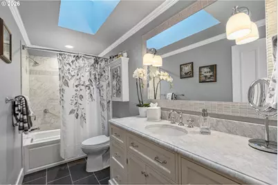 18665 Trillium Dr, West Linn, OR 97068 - Photo 16