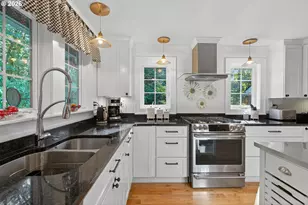 18665 Trillium Dr, West Linn, OR 97068 - Photo 12