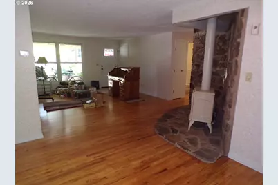 18536 Longfellow Ave, Lake Oswego, OR 97035 - Photo 6