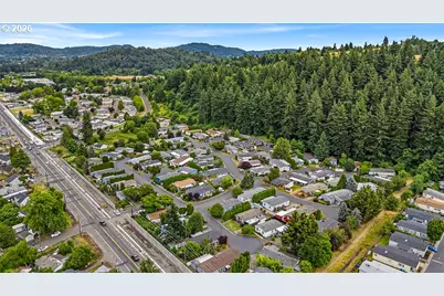 16000 SE Powell Blvd #6, Portland, OR 97236 - Photo 8