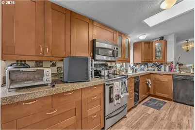 16000 SE Powell Blvd #6, Portland, OR 97236 - Photo 14