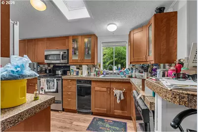 16000 SE Powell Blvd #6, Portland, OR 97236 - Photo 12