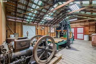 28095 Santiam Hwy, Sweet Home, OR 97386 - Photo 44