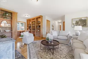 28095 Santiam Hwy, Sweet Home, OR 97386 - Photo 10