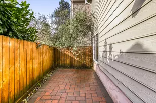 700 Barton Ave, Gladstone, OR 97027 - Photo 4