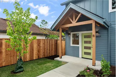 5601 SE Bybee Blvd #B, Portland, OR 97202 - Photo 2