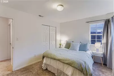 12920 SW Douglas St, Portland, OR 97225 - Photo 18