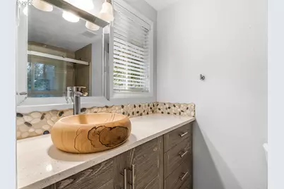 15815 SW 88th Ave, Portland, OR 97224 - Photo 8