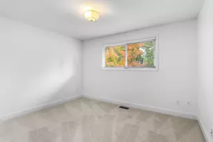 15815 SW 88th Ave, Portland, OR 97224 - Photo 10