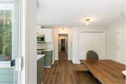 2570 SW 203rd Ave, Beaverton, OR 97003 - Photo 10