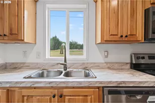 77810 Elsie Dr, Clatskanie, OR 97016 - Photo 10