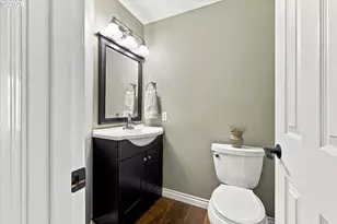 15118 SW Kenton Dr, Portland, OR 97224 - Photo 16