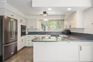 1355 Paige Ave, Eugene, OR 97405 - Photo 6