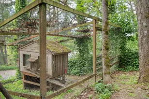 1355 Paige Ave, Eugene, OR 97405 - Photo 42