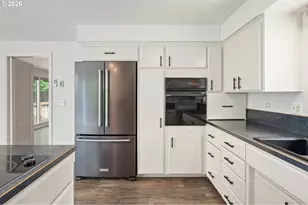 1355 Paige Ave, Eugene, OR 97405 - Photo 8