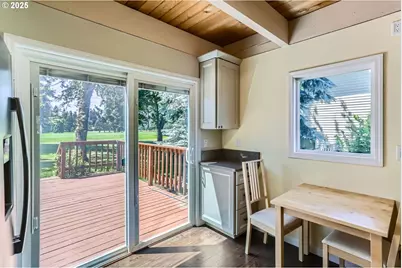 5344 NW Innisbrook Pl, Portland, OR 97229 - Photo 12