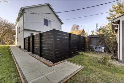 6223 N Yale St, Portland, OR 97203 - Photo 28