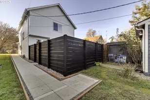 6223 N Yale St, Portland, OR 97203 - Photo 28