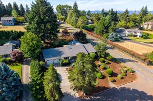 18990 SW Heightsview Ct, Beaverton, OR 97007 - Photo 4