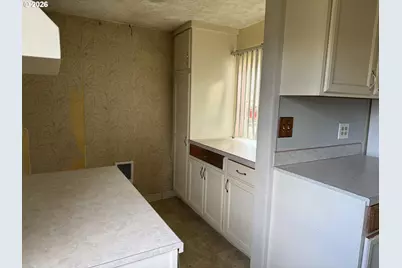 7451 SE Johnson St, Hillsboro, OR 97123 - Photo 10