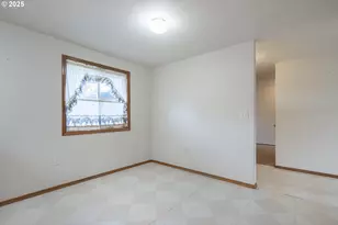 7295 NW Poverty Bend Rd, McMinnville, OR 97128 - Photo 6