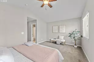 18272 SW Anna Mae Ln, Beaverton, OR 97003 - Photo 14