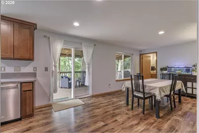 19027 SW Christopher Dr, Beaverton, OR 97003 - Photo 6