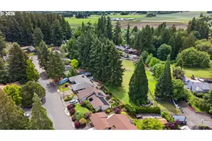 2264 SE Singing Woods Dr, Hillsboro, OR 97123 - Photo 46