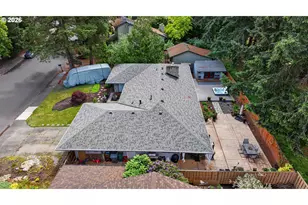 2264 SE Singing Woods Dr, Hillsboro, OR 97123 - Photo 44