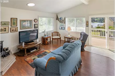 5305 NE 49th St, Neotsu, OR 97364 - Photo 18