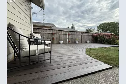 460 2nd Ave, Coos Bay, OR 97420 - Photo 36