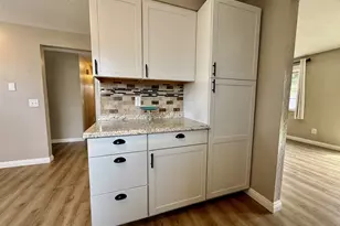 460 2nd Ave, Coos Bay, OR 97420 - Photo 8