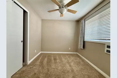 460 2nd Ave, Coos Bay, OR 97420 - Photo 24