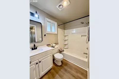 460 2nd Ave, Coos Bay, OR 97420 - Photo 28