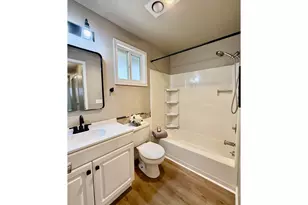 460 2nd Ave, Coos Bay, OR 97420 - Photo 28