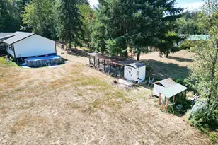 275 Studebaker Spur 2, Castle Rock, WA 98611 - Photo 8