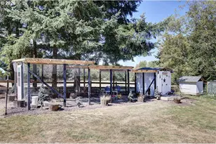 275 Studebaker Spur 2, Castle Rock, WA 98611 - Photo 10