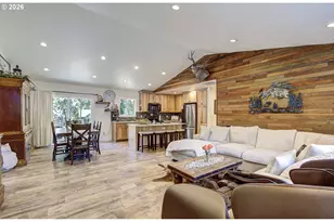 275 Studebaker Spur 2, Castle Rock, WA 98611 - Photo 20