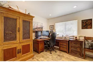 275 Studebaker Spur 2, Castle Rock, WA 98611 - Photo 32
