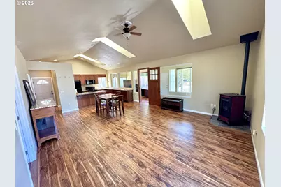91525 Spaw Ln, Coos Bay, OR 97420 - Photo 10