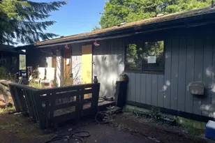 2141 N Lake Rd, Lakeside, OR 97449 - Photo 4
